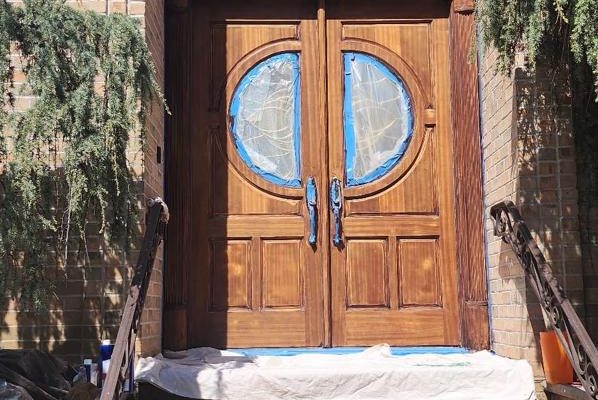 red-wood-renovation-re-staining-door5
